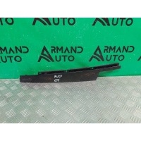 Накладка стойки двери Audi Q7 2 4M 2015-нв 4M0837902