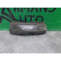 повторитель поворота на зеркале Mitsubishi Pajero Sport 3 2015-нв 8351A094