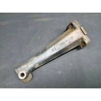 Кронштейн двигателя Mercedes 207 1993 6172233804
