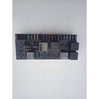 Audi 80 b3 блок предохранителей 443941822b