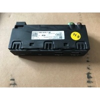 Зарядное устройство usb audi a8 d5 4n0035736a