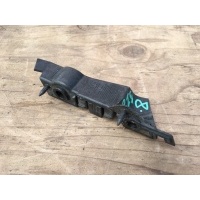 Кронштейн переднего бампера Audi A4 B8 2009 8K0807283