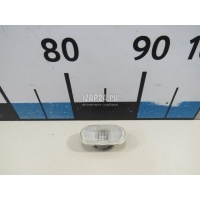 Повторитель на крыло белый Renault Clio II/Symbol (1998 - 2008) 8200394531