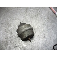 Подушка крепления двигателя Audi A4 1996 8d0199379a