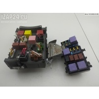 Блок предохранителей Renault Espace IV (2002-2014) 2005 8200315964