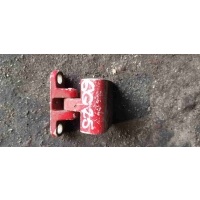 Петля крышки багажника Volkswagen Golf 2(1983-1992) 1992 867827301