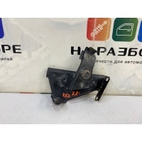 крепление бампера TOYOTA CAMRY xv50 2013 61648-33060