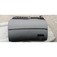 Бардачок Audi A4 1996 8d1857035d