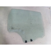 Стекло двери задней правой Renault Duster 2012> 823003687R