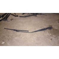 Щеткодержатель (поводок стеклоочистителя, дворник) Volvo S40 2 2004 31253997