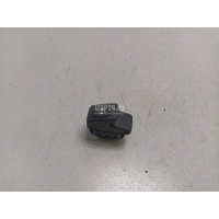 Кнопка стеклоподъемника Renault Lada Largus 2012 8200467835