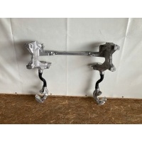 Подрамник переднего 4m0399315t audi q7 q8 touareg 3