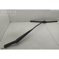 Щеткодержатель (поводок стеклоочистителя) передний R Audi A3 8P (2003-2012) 2004 8P1955410D