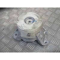 Мерседес w205 подушка двигателя 4.0 a2382401400
