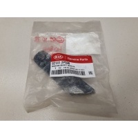 Кронштейн правой фары KIA Sorento 2009-2021 921412P500