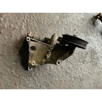 Кронштейн компрессора кондиционера Opel Zafira A 2002 24459840