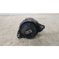 Подушка крепления двигателя левая MERCEDES-BENZ C-CLASS W204 2013 A2122404117