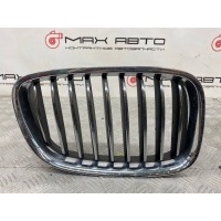 решетка радиатора BMW x5 E70 2009-13 51137200170, <strong>-Б/У Детали сняты с АВТОМОБИЛЯ</strong>
