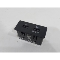 Блок usb Jac J7 2020- 7911150U7300