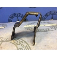 Кронштейн Mercedes-Benz S-Class W220 2003 2206204814