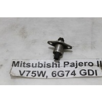 Датчик давления топлива Mitsubishi Pajero V75W 2004 MD360939