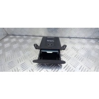 Пепельница Toyota Hilux 2010