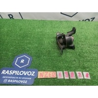 подушка двигателя Toyota Corolla NZE121 2001.04 1230521130