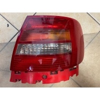 Audi oe 8d0945096f фара задняя zespolona