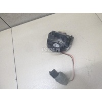 Кнопка открывания багажника VAG Touareg (2002 - 2010) 7L6845227E