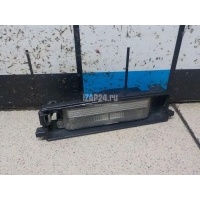 Фонарь подсветки номера Toyota RAV 4 (2000 - 2005) 8127142050