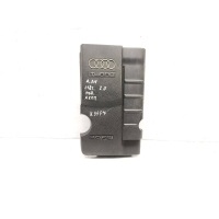 декоративная крышка двигателя Audi A4 B7 2005 06D103925A
