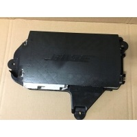 Усилитель audi q3 a1 bose 8x0035223d