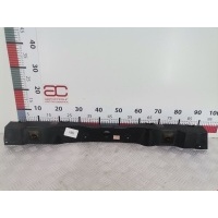 Кронштейн (крепление) заднего бампера центральный Renault Scenic 2 (-) 2004 8200022224
