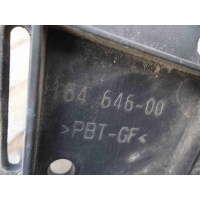 Крепление фары правой Volkswagen Touareg 2009 16464600