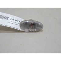 Повторитель на крыло белый Mazda BT-50 (2006 - 2012) UR5651120