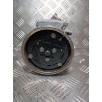 Компрессор кондиционера Renault Megane 2002-2009 2006 8200953359 SD6V12