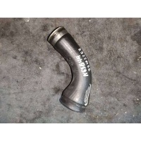 Патрубок интеркулера BMW 7 F01/F02 2011 N63B44A,7575408