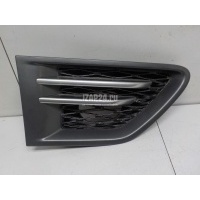 Накладка переднего крыла правого Land Rover Range Rover Sport (2005 - 2012) LR018411