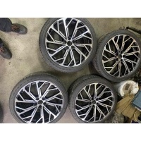 Диск литой Audi A8 2020 4n0601025af