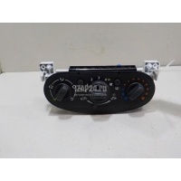 Блок управления отопителем Renault Sandero (2009 - 2014) 275101924R
