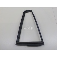 Уплотнитель форточки правой Toyota RAV 4 (2013 - 2019) 6818842060