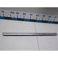 Молдинг задней правой двери Land Rover Range Rover IV 2013 LR038857