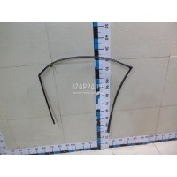 Уплотнитель стекла двери Toyota Auris (E18) (2012 - 2018) 6814102310