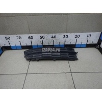Решетка в бампер правая VAG Rapid (2013 - 2020) 60U8073689B9