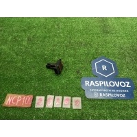 датчик расхода воздуха Toyota Ractis NCP100 05.2009 2220422010