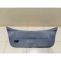 Обшивка двери багажника TOYOTA Yaris 2005-2011 677500D030B0
