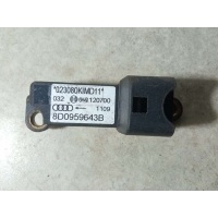 Датчик удара Audi A4 B5 (S4,RS4) 1998 8D0959643B