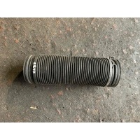 Патрубок воздушного фильтра Skoda Fabia 1(1999-2007) 2001 6u0129627b