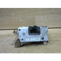 Замок двери передней левой Audi A4 B5 (S4,RS4) 2001 8D1837015F