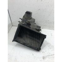 Корпус воздушного фильтра BMW 7 E65/E66 2001-2008 13717541060